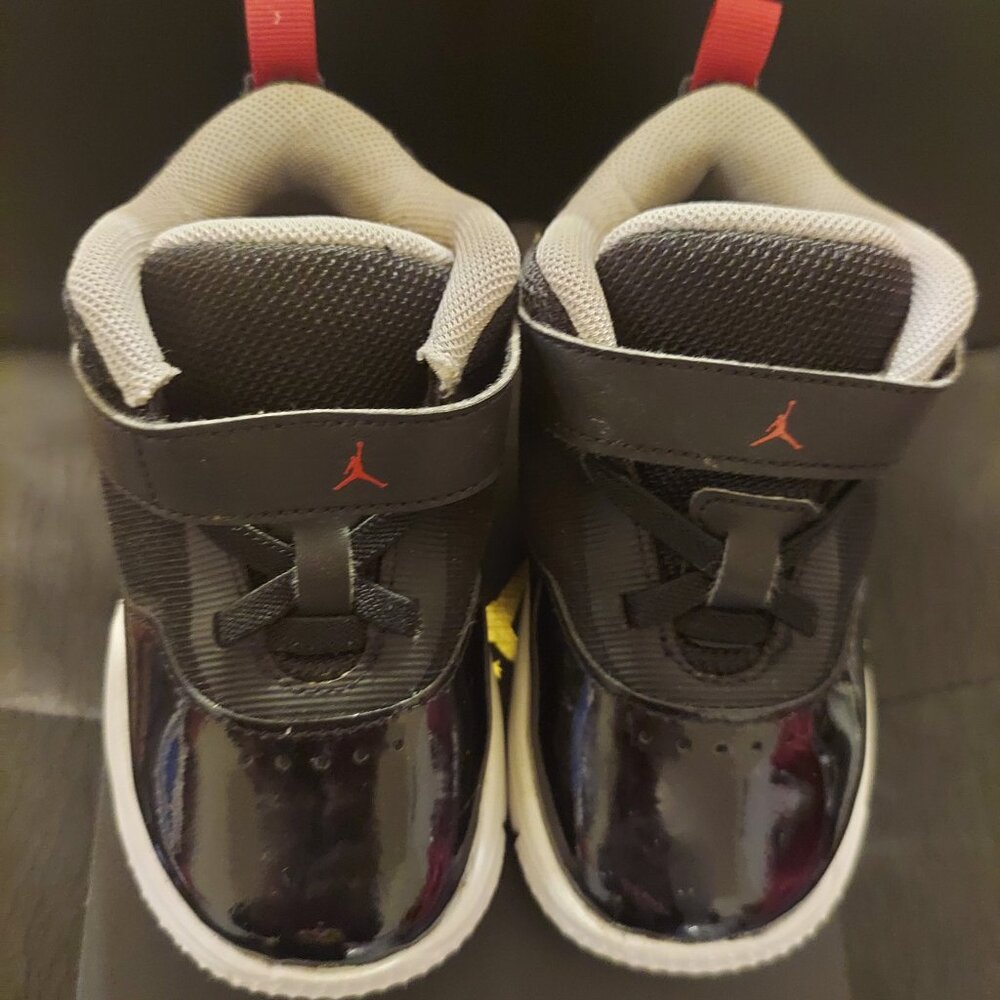 Nike Jordan Stay Loyal 3